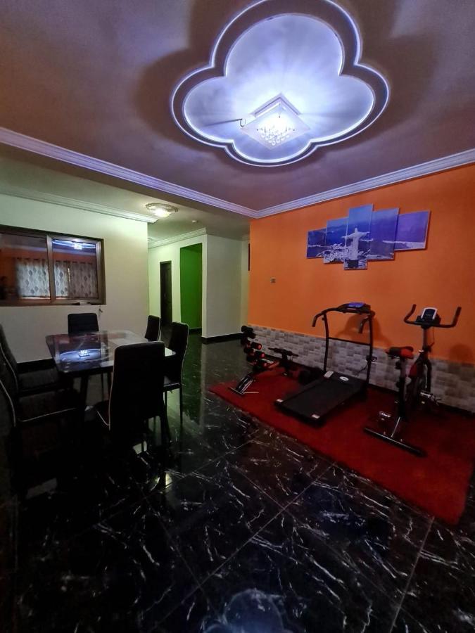 Nesta Barron -Home Away From Home North Legon Extérieur photo