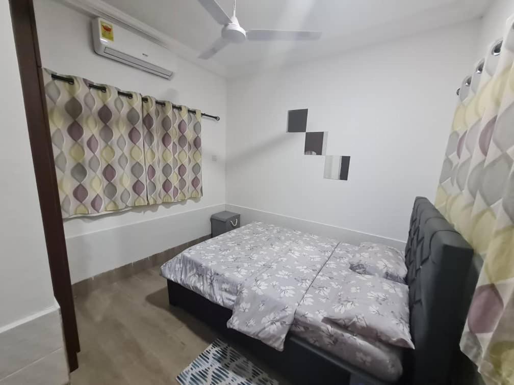 Nesta Barron -Home Away From Home North Legon Extérieur photo