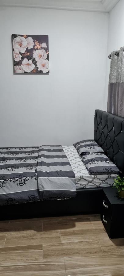 Nesta Barron -Home Away From Home North Legon Extérieur photo